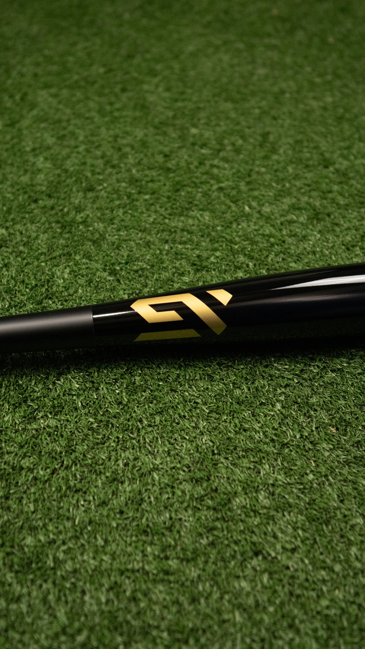 Youth i13 Pro Model - Obsidian